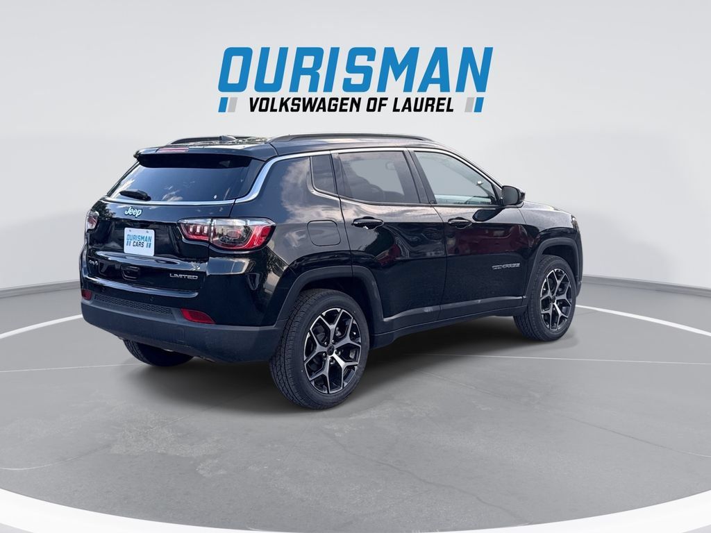 Used 2025 Jeep Compass Limited AWD/4WD image 8