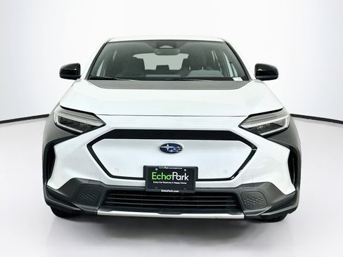 Used 2023 Subaru Solterra AWD image 2