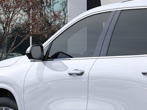 New 2026 Buick Enclave Avenir w/ Super Cruise Package FWD image 12