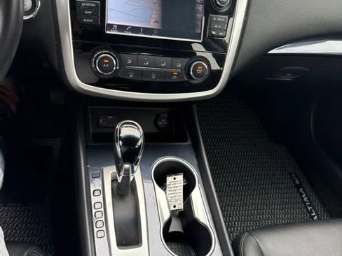 Used 2018 Nissan Altima 2.5 SR w/ SR Special Edition FWD image 15