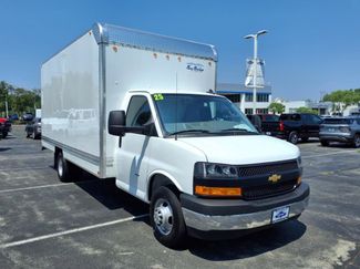 New 2025 Chevrolet Express 3500 w/ Power Convenience Package video 1