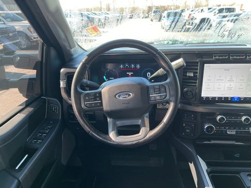 Used 2024 Ford F350 Lariat w/ Lariat Ultimate Package image 16
