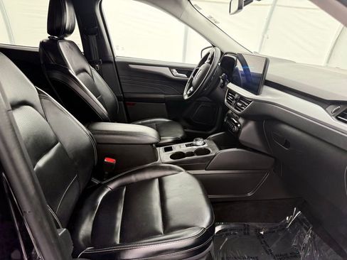 Certified 2024 Ford Escape Platinum image 15