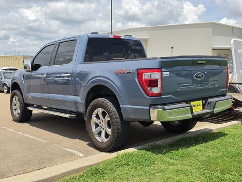 Used 2023 Ford F150 Lariat w/ FX4 Off-Road Package AWD/4WD image 9