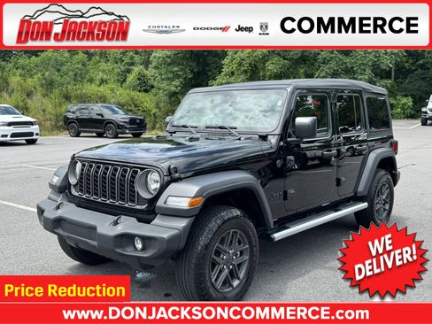 Used 2025 Jeep Wrangler Unlimited Sport AWD/4WD image 1