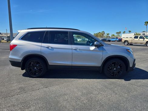 Used 2022 Honda Pilot Special Edition image 3