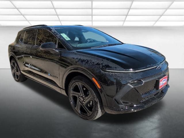 New 2026 Chevrolet Equinox EV RS FWD image 1