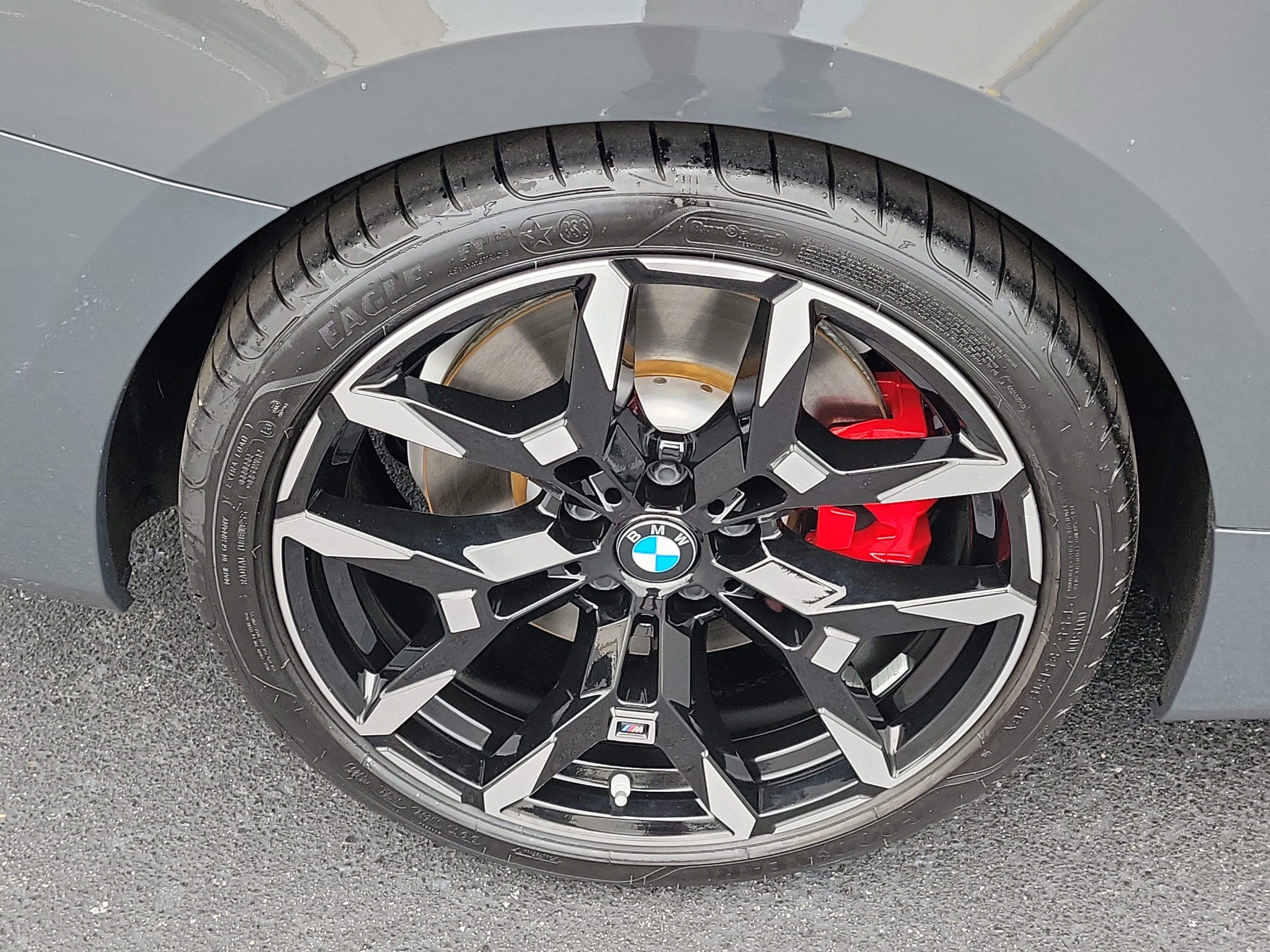 Certified 2026 BMW M440i Coupe w/ Premium Package RWD image 6