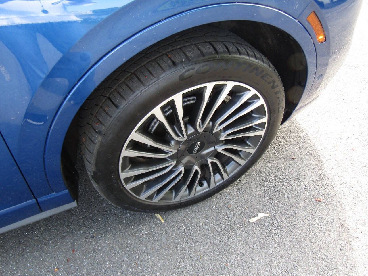 Used 2020 Lincoln Corsair Reserve w/ Equipment Group 201A AWD/4WD image 31