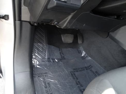 Certified 2024 Toyota Tacoma SR5 image 16