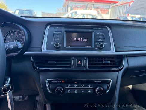 Used 2016 Kia Optima LX image 20