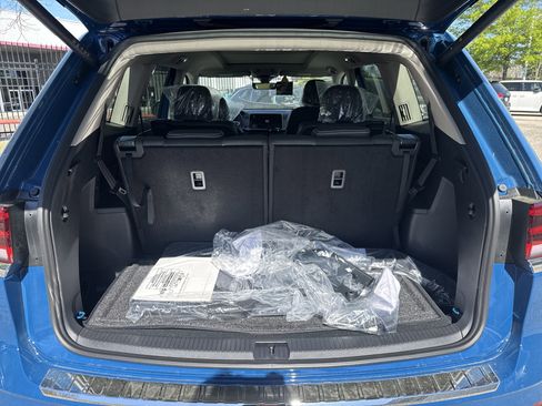 New 2026 Volkswagen Atlas SEL AWD/4WD image 4