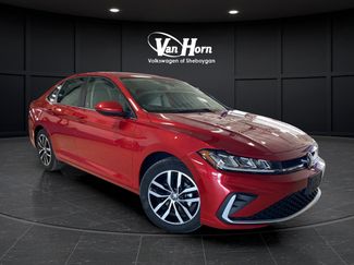 Used 2025 Volkswagen Jetta SE FWD video 1