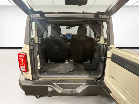 Used 2025 Ford Bronco 2-Door AWD/4WD image 17