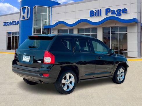 Used 2012 Jeep Compass Latitude FWD image 6