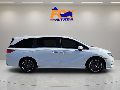 Used 2024 Honda Odyssey Elite image 5
