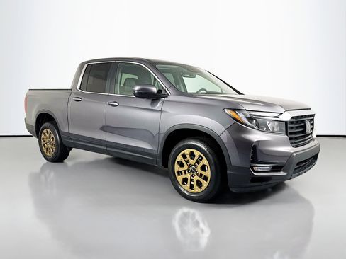 Certified 2023 Honda Ridgeline RTL image 3