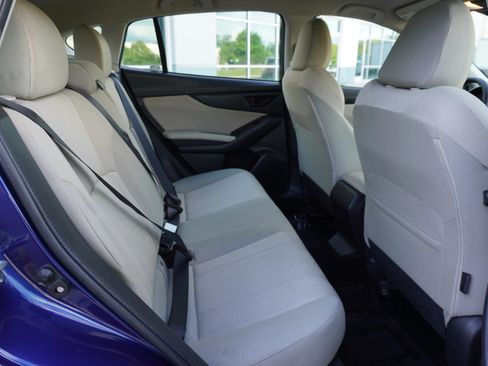 Used 2017 Subaru Impreza 2.0i Premium AWD/4WD image 11