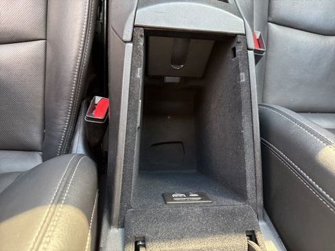 Used 2023 Cadillac XT6 Premium Luxury image 38