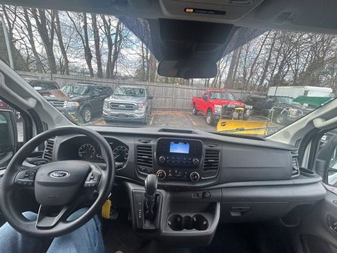 Used 2024 Ford Transit 250 Low Roof w/ Exterior Upgrade Package image 26