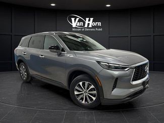 Used 2023 INFINITI QX60 Pure video 1