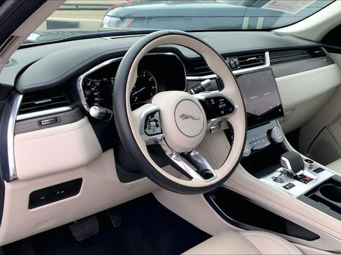 Used 2022 Jaguar F-PACE S image 17