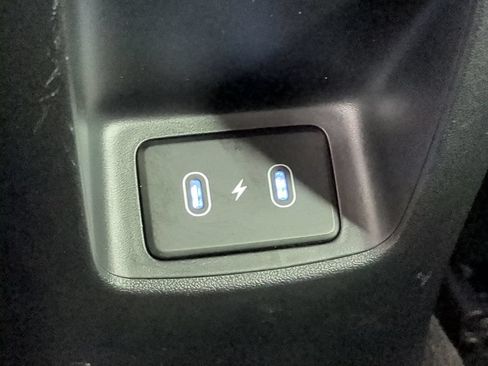 Used 2025 Hyundai Elantra Sport FWD image 15