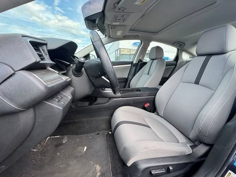 Used 2019 Honda Civic EX image 13