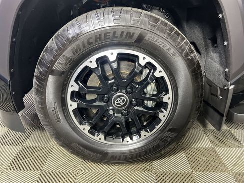 Used 2026 Toyota Sequoia TRD Pro AWD/4WD image 33