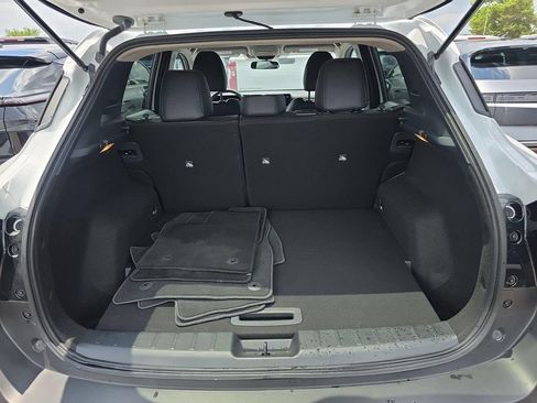 Used 2025 Nissan Kicks SR FWD image 14