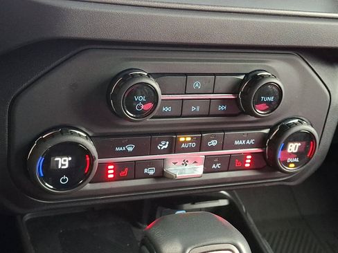 Used 2025 Ford Bronco Big Bend image 21