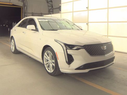 Used 2023 Cadillac CT4 Luxury w/ Sun And Sound Package image 4