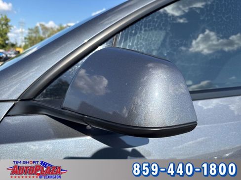 Used 2023 Tesla Model Y Long Range image 13