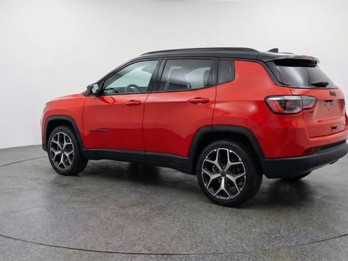 Used 2025 Jeep Compass Limited AWD/4WD image 6