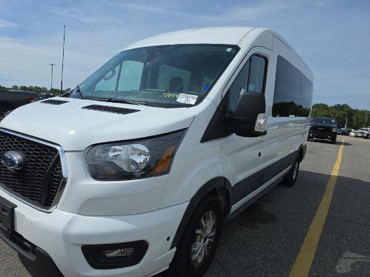 Used 2025 Ford Transit 350 XLT RWD image 1