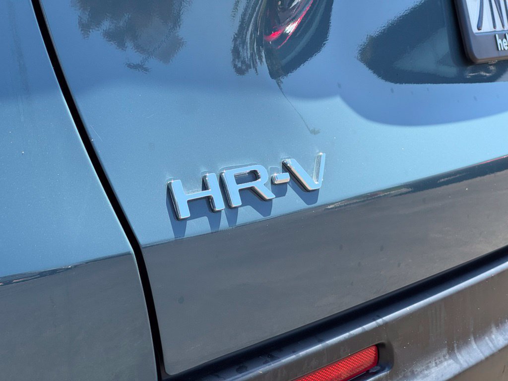 Used 2025 Honda HR-V LX image 22