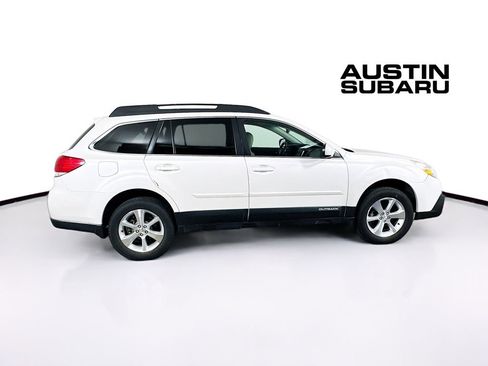 Used 2013 Subaru Outback 2.5i Limited w/ Moonroof Pkg image 8