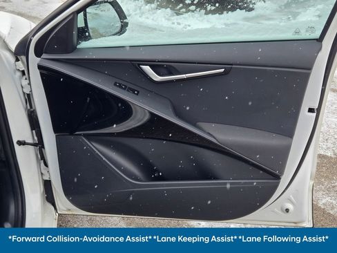 Used 2023 Kia Niro Wind image 7