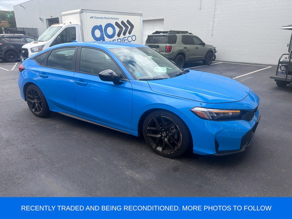 Used 2025 Honda Civic Sport image 1