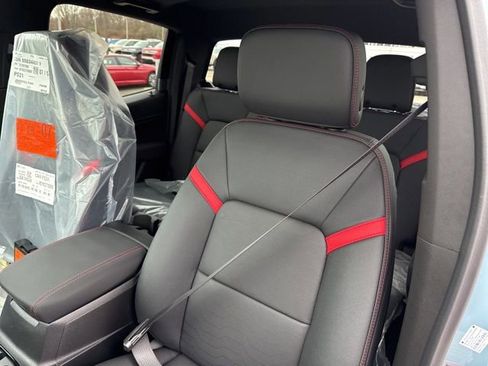 New 2026 Chevrolet Colorado Z71 w/ Z71 Convenience Package 2 image 36