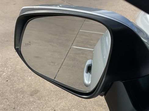 Used 2025 Toyota RAV4 XLE image 11