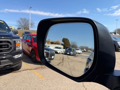 Used 2023 Lexus GX 460 Premium w/ Premium Package image 42