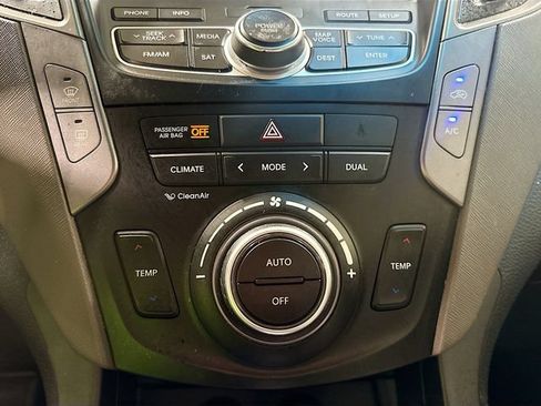 Used 2014 Hyundai Santa Fe Sport w/ Technology Package 04 FWD image 12