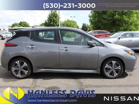 Used 2021 Nissan Leaf SV FWD image 6