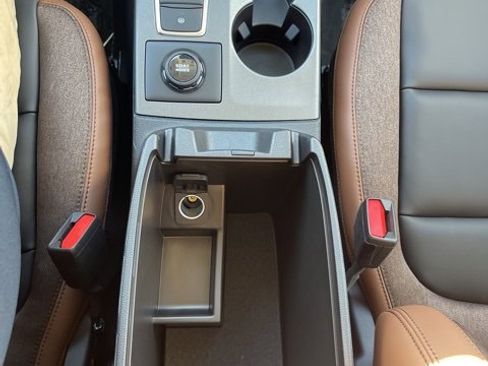 New 2025 Ford Bronco Sport Outer Banks image 13