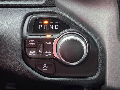 Used 2022 RAM 1500 Big Horn AWD/4WD image 18