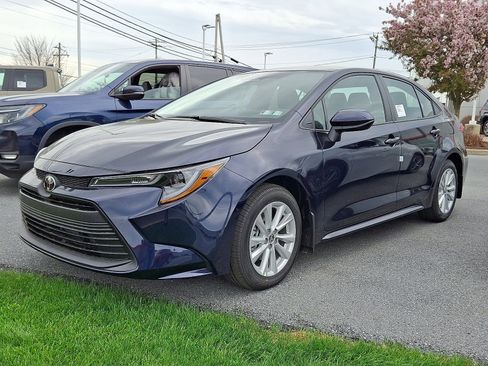 New 2026 Toyota Corolla LE image 3