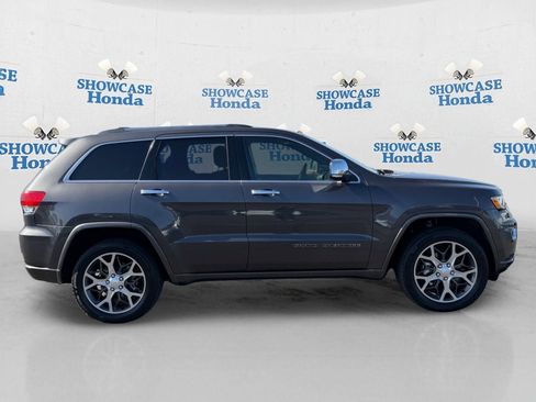 Used 2019 Jeep Grand Cherokee Overland AWD/4WD image 9