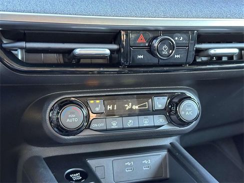 New 2026 Nissan Kicks SV image 21