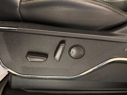 Used 2023 Ford F350 Platinum image 12